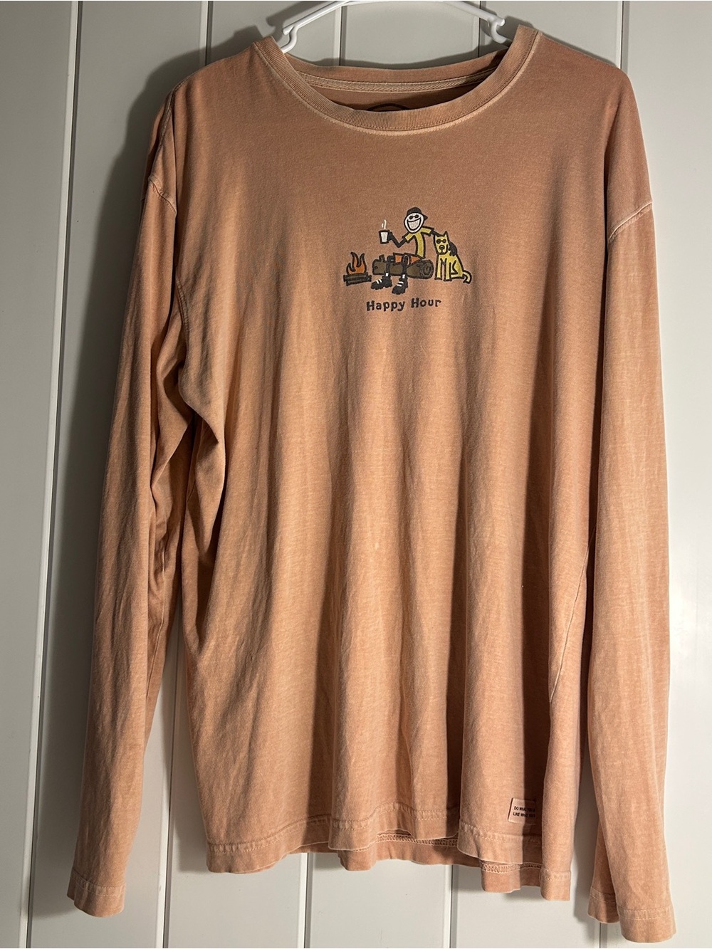 Life is Good Men's M Long Sleeve Crusher Tee Happy Hour dog Jake Campfire 2010